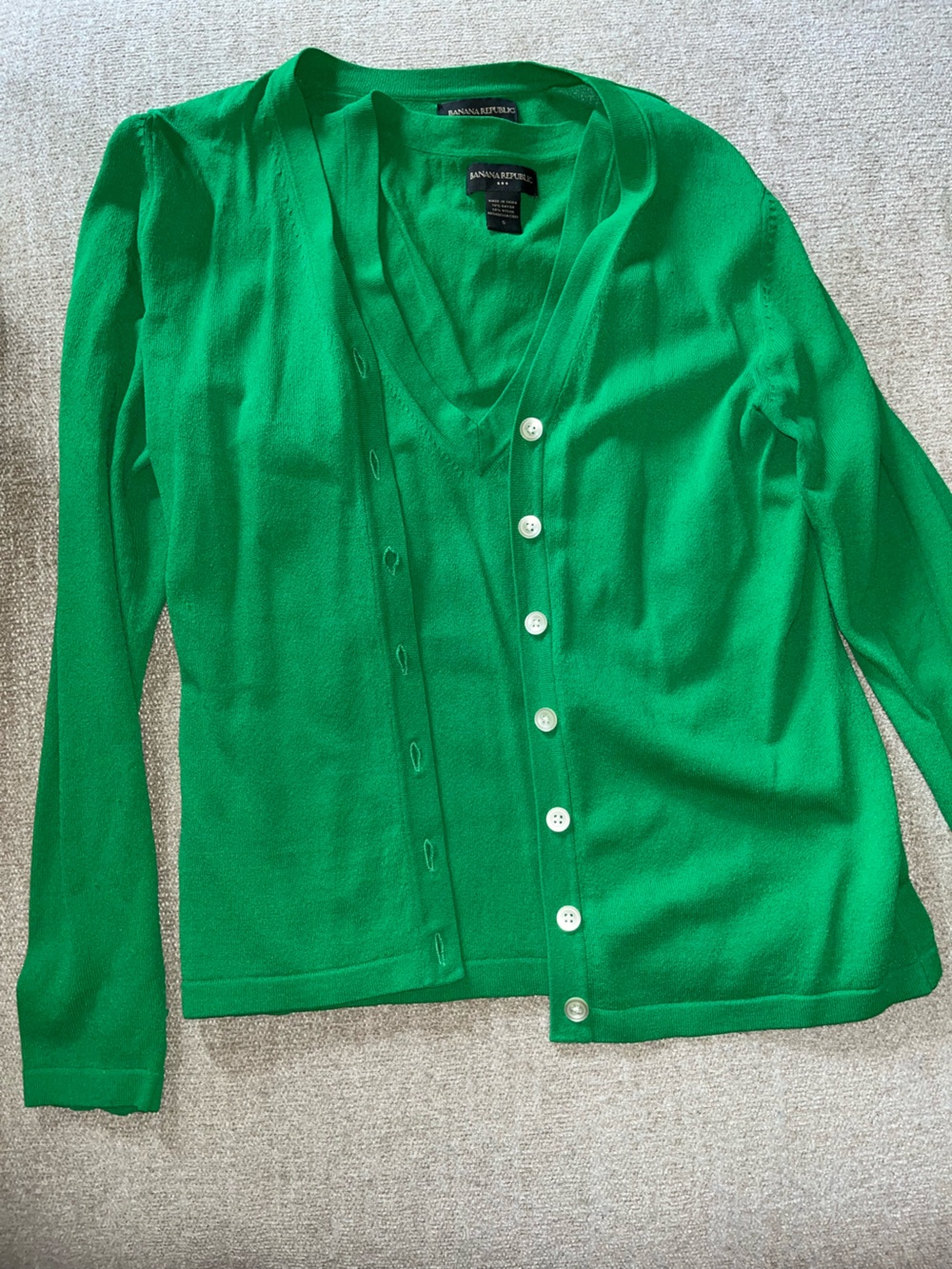 Banana Republic Bright Green V-Neck Button Cardigan
